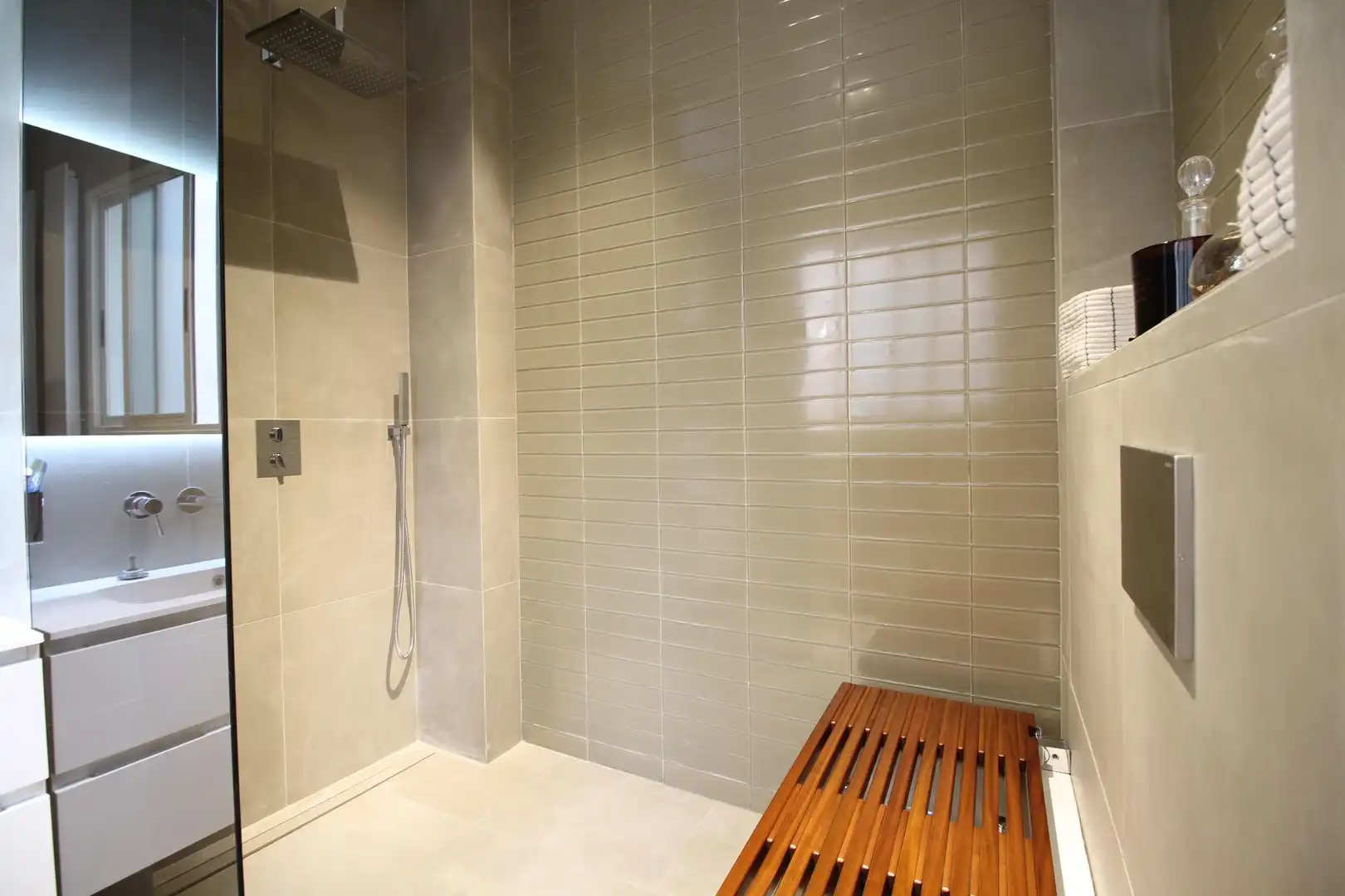 Baño de Piso en venta en Ciutat Vella 