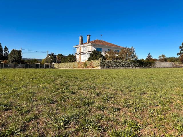 Terreno residencial en Venta en Rua Virxe De Lourdes, 7 en Boqueixón