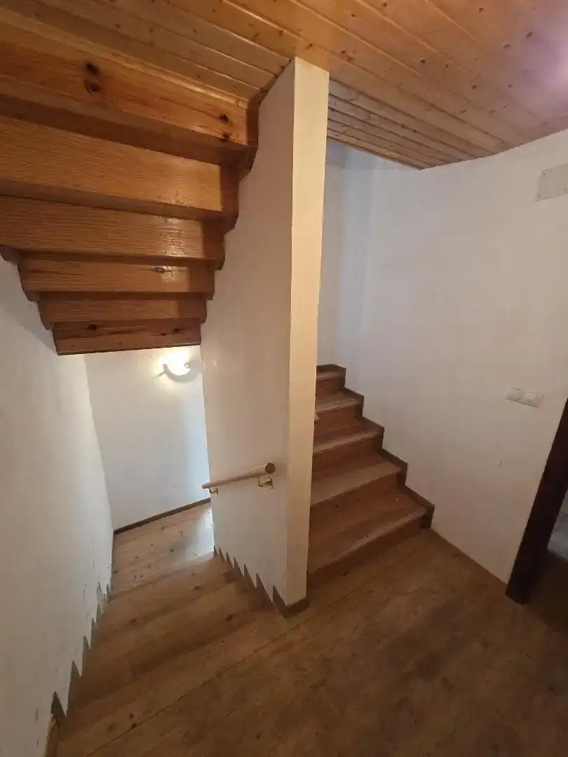 Casa adosada en venda en Burela amb Jardí privat, Parquet i Traster