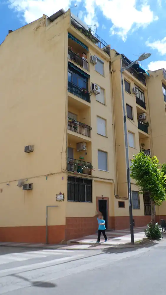 Vista exterior de Piso en venta en Bailén