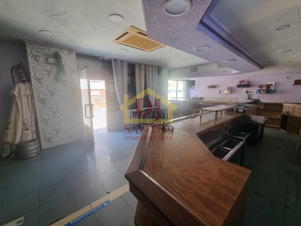 Premises for sale in N/A, Estación
