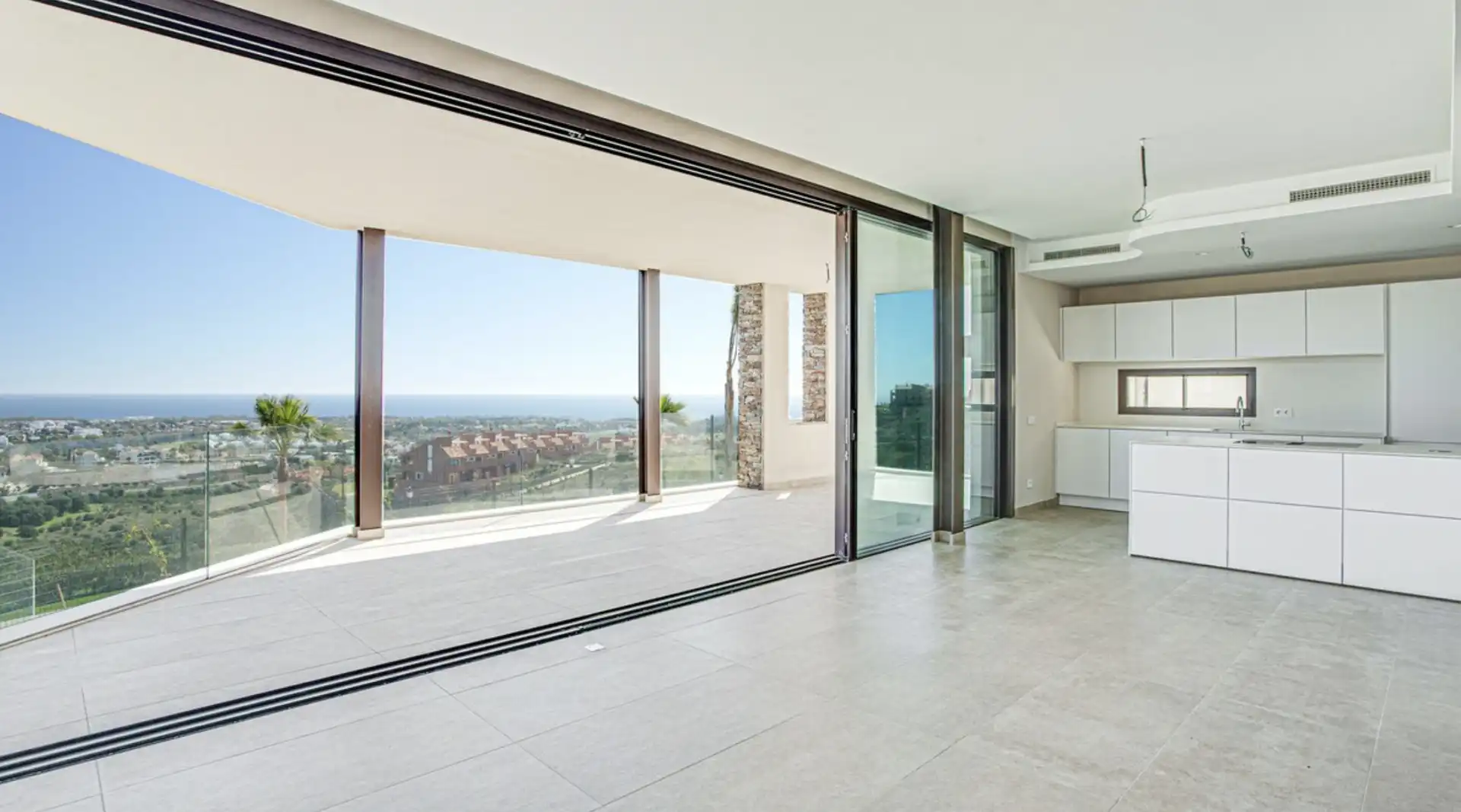 Chalet con piscina en venta en Calle Altos de la Alqueria 6