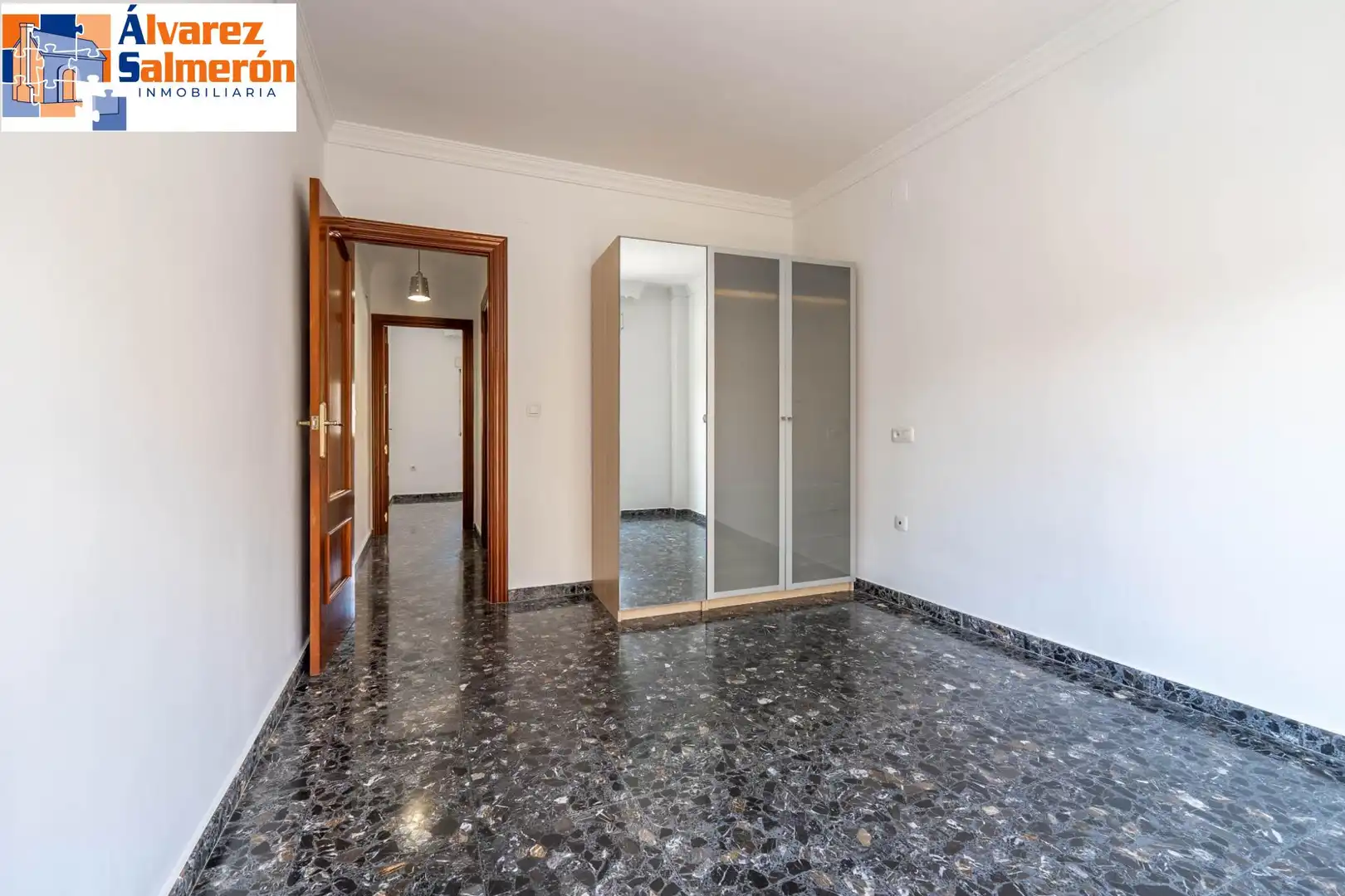 Flat with terrace for sale in Calle Calle San Juan de Dios, imagen 19
