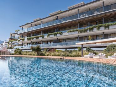 Adosado con balcón en venta en Estepona Pueblo