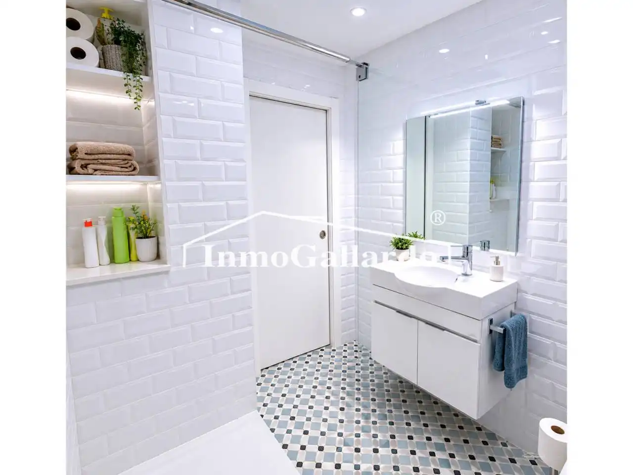 Baño de Piso en venta en Málaga con Aire acondicionado, Calefacción y Terraza