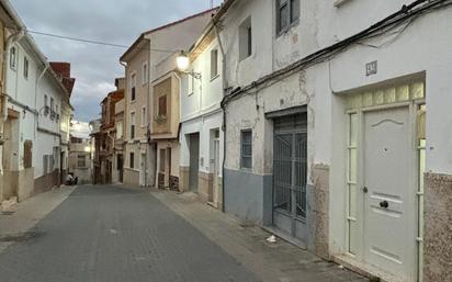 Vista exterior de Casa o xalet en venda en Chiva amb Calefacció