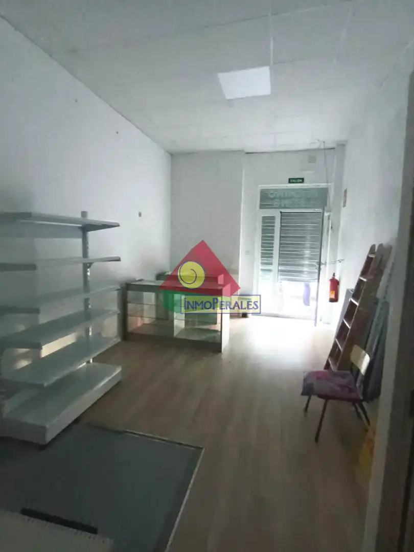 Local en venta en Parla