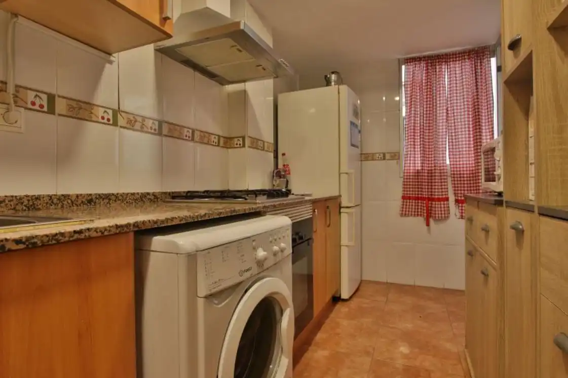 Küche von Wohnung zur Miete in Valencia mit Möbliert