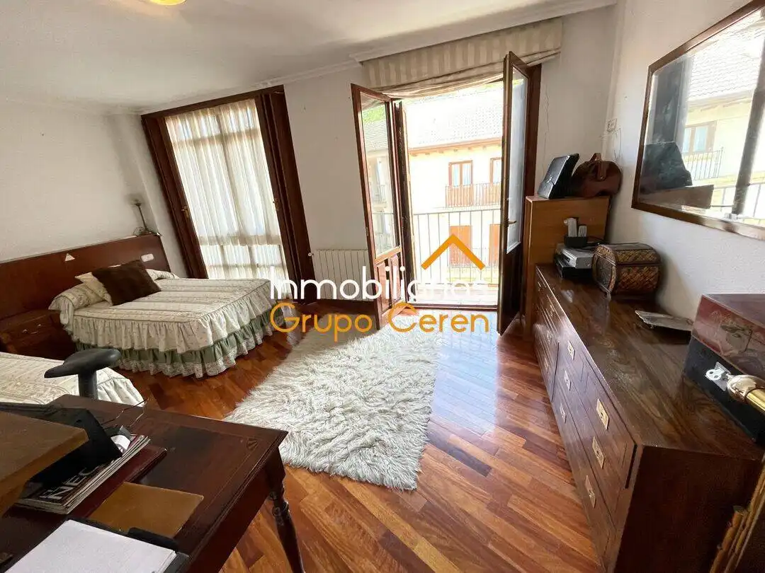 Garden of Duplexes for sale in Ezcaray  with Heating and Furnished