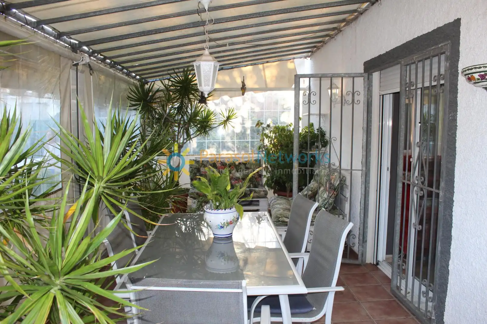Terrasse von Haus oder Chalet zur Miete in Oliva mit Klimaanlage, Privatgarten und Terrasse