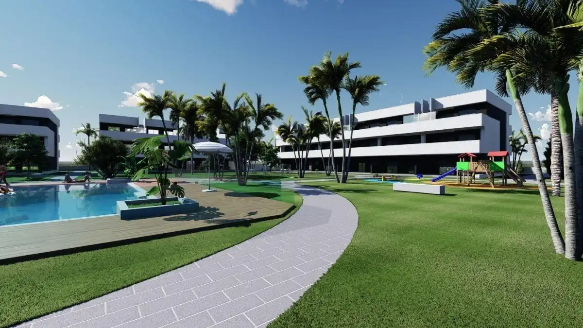 Apartment with pool for sale in El Raso