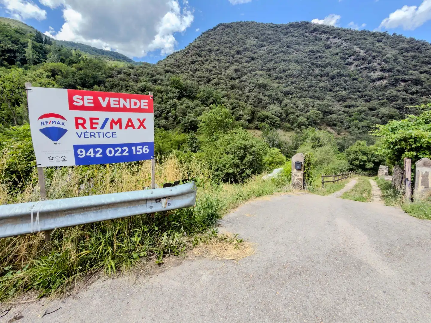 Casa o chalet en venta en Pesaguero con Calefacción, Terraza y Amueblado