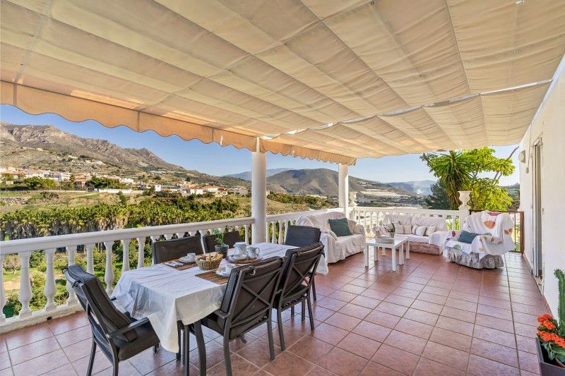 Terrace of House or chalet for sale in Molvízar  with Air Conditioner, Heating and Terrace