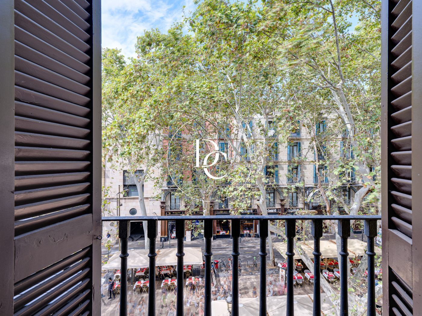 Vista exterior de Pis en venda en  Barcelona Capital amb Aire condicionat, Calefacció i Moblat