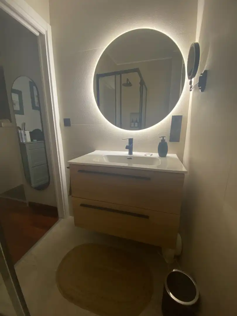 Bathroom of Flat for rent in Madrid  with Air Conditioner and Furnished