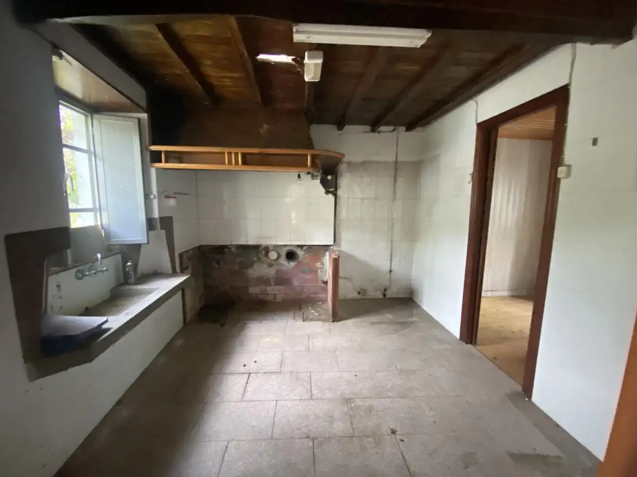 Kitchen of Houses for sale in Oleiros  with Private garden