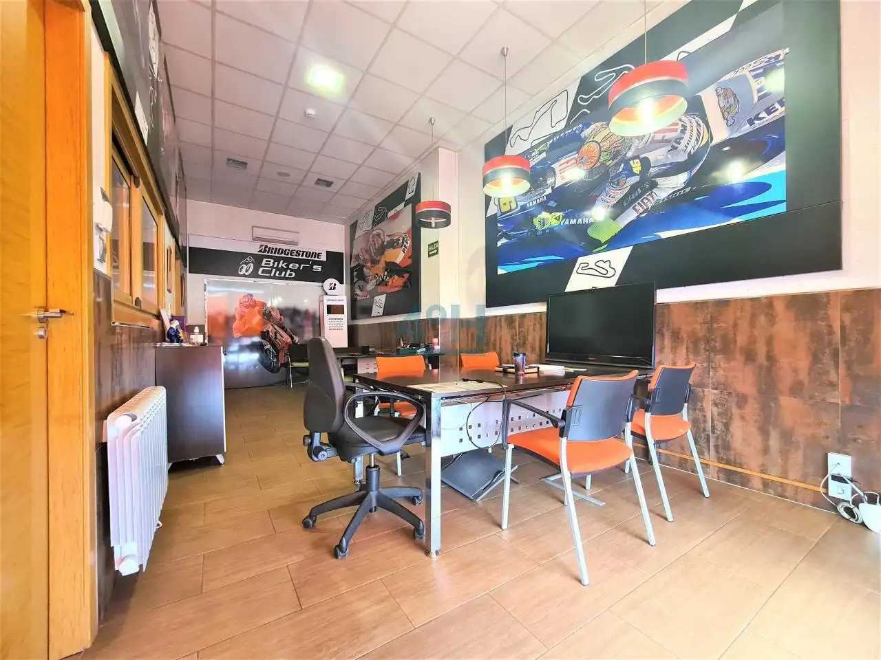 Local comercial de lloguer a Couto, imagen 3