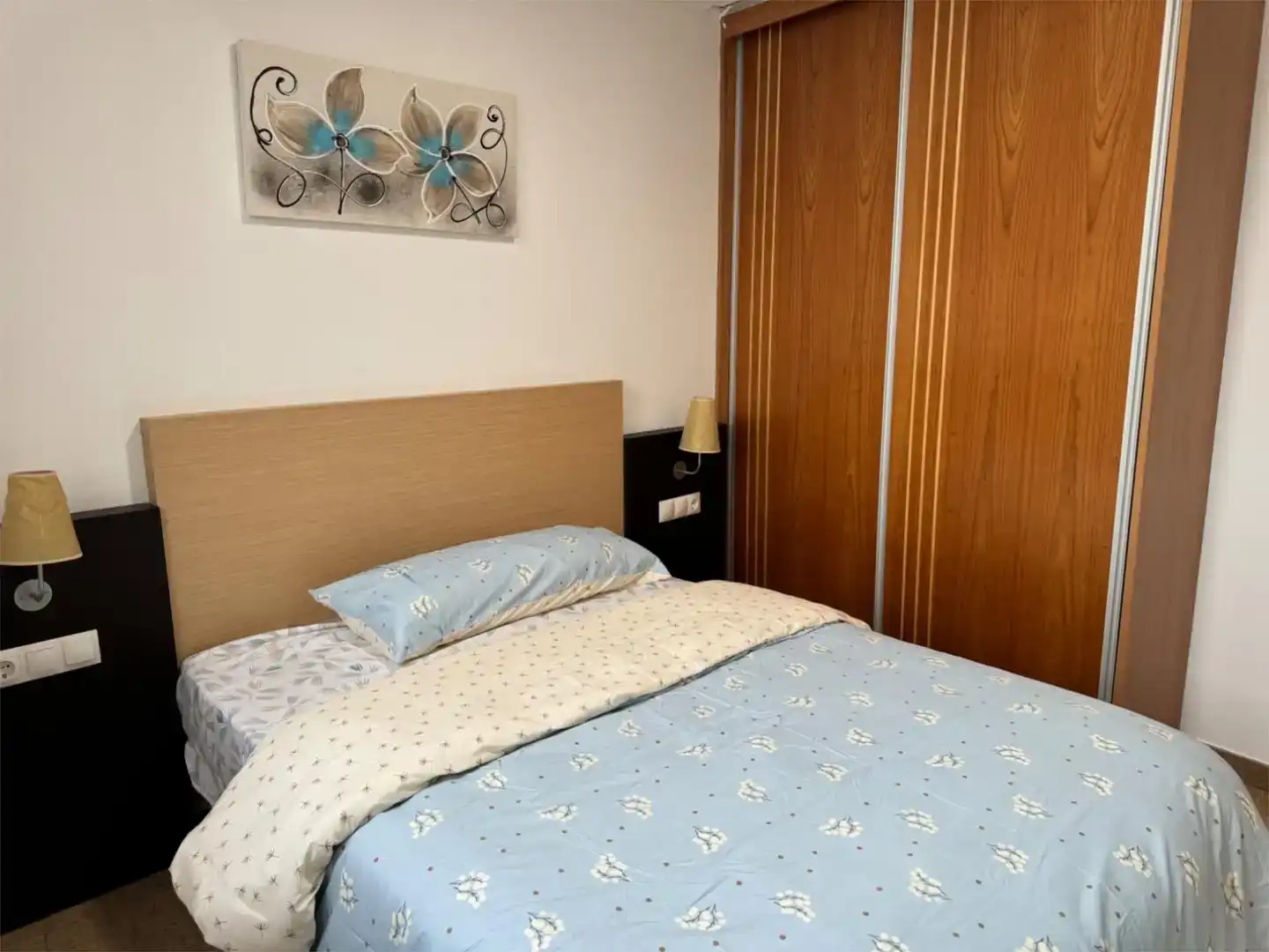 Schlafzimmer von Wohnung zur Miete in Cabanes mit Möbliert