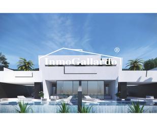 Vista exterior de Casa o xalet en venda en Vélez-Málaga amb Aire condicionat, Calefacció i Jardí privat