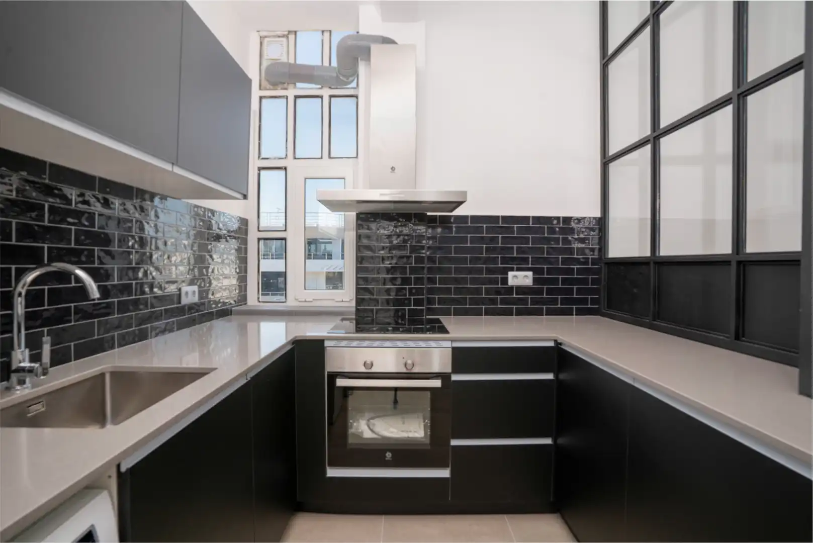 Apartamento con ascensor en alquiler en Passeig de Joan de Borbó, imagen 6