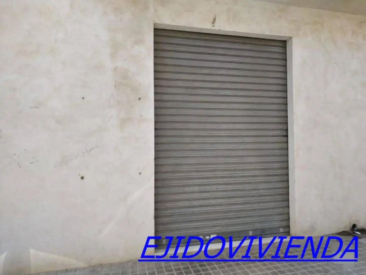 Local comercial en venda a El Ejido Ciudad