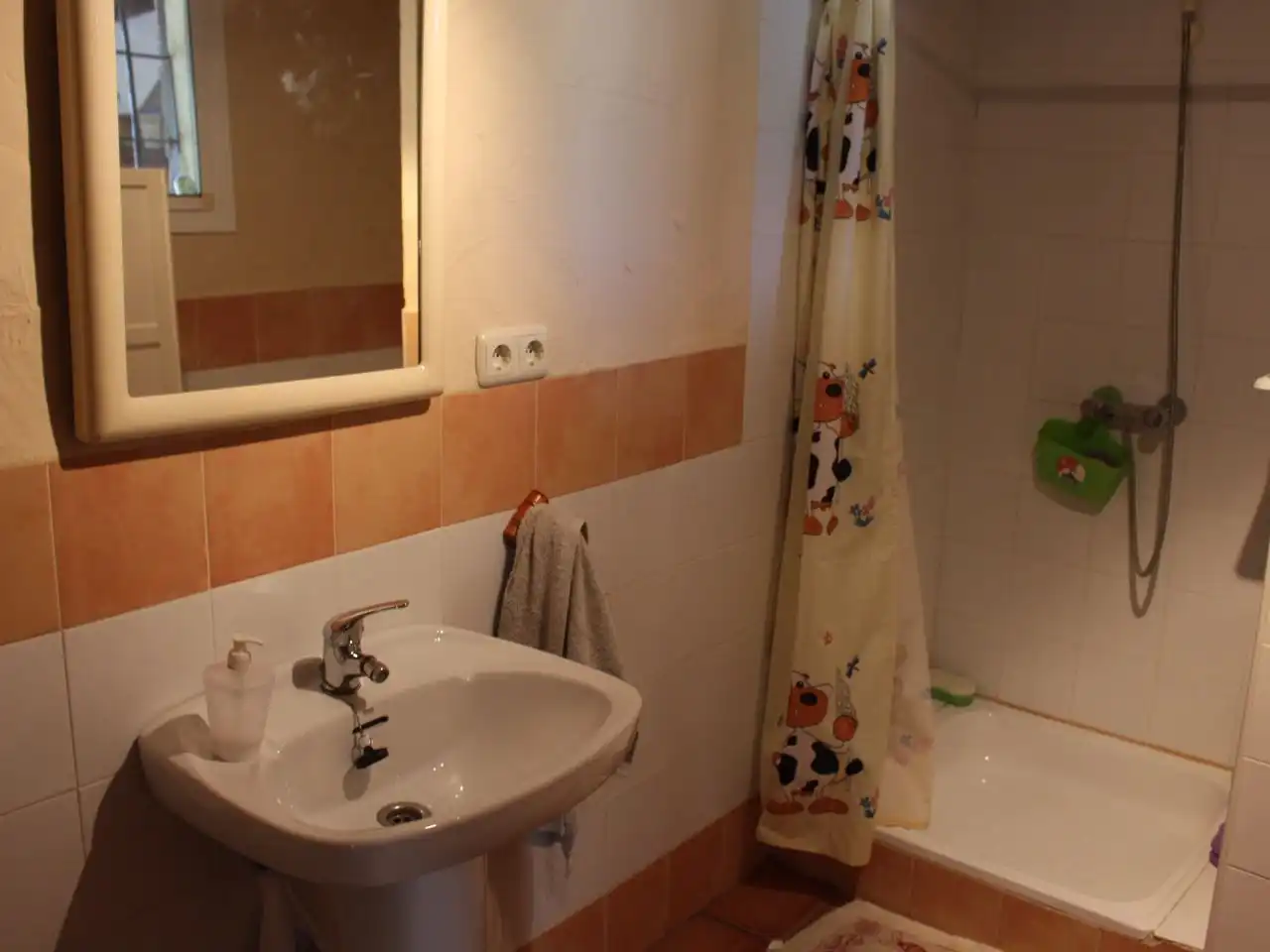 Bany de Casa o xalet de lloguer en Alhaurín El Grande amb Aire condicionat, Terrassa i Piscina