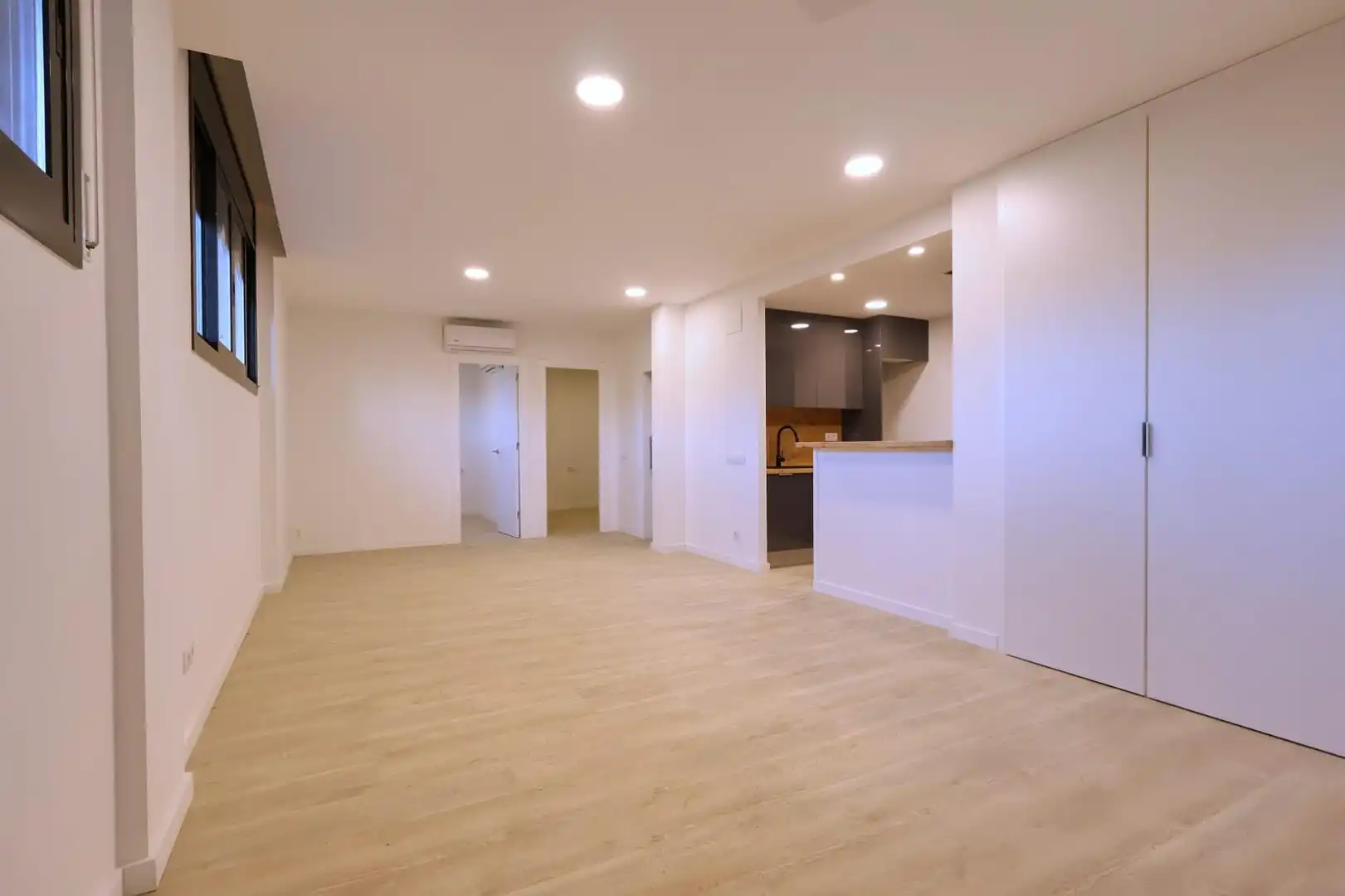 Planta baja en venta en Vilanova i la Geltrú con Parquet