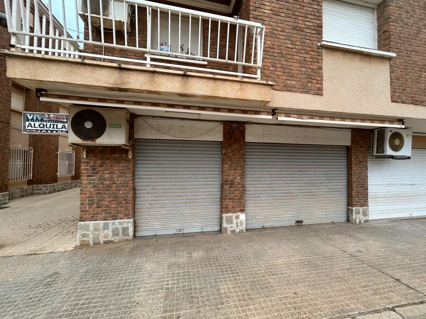 Local en venda en Cartagena amb Aire condicionat i Moblat