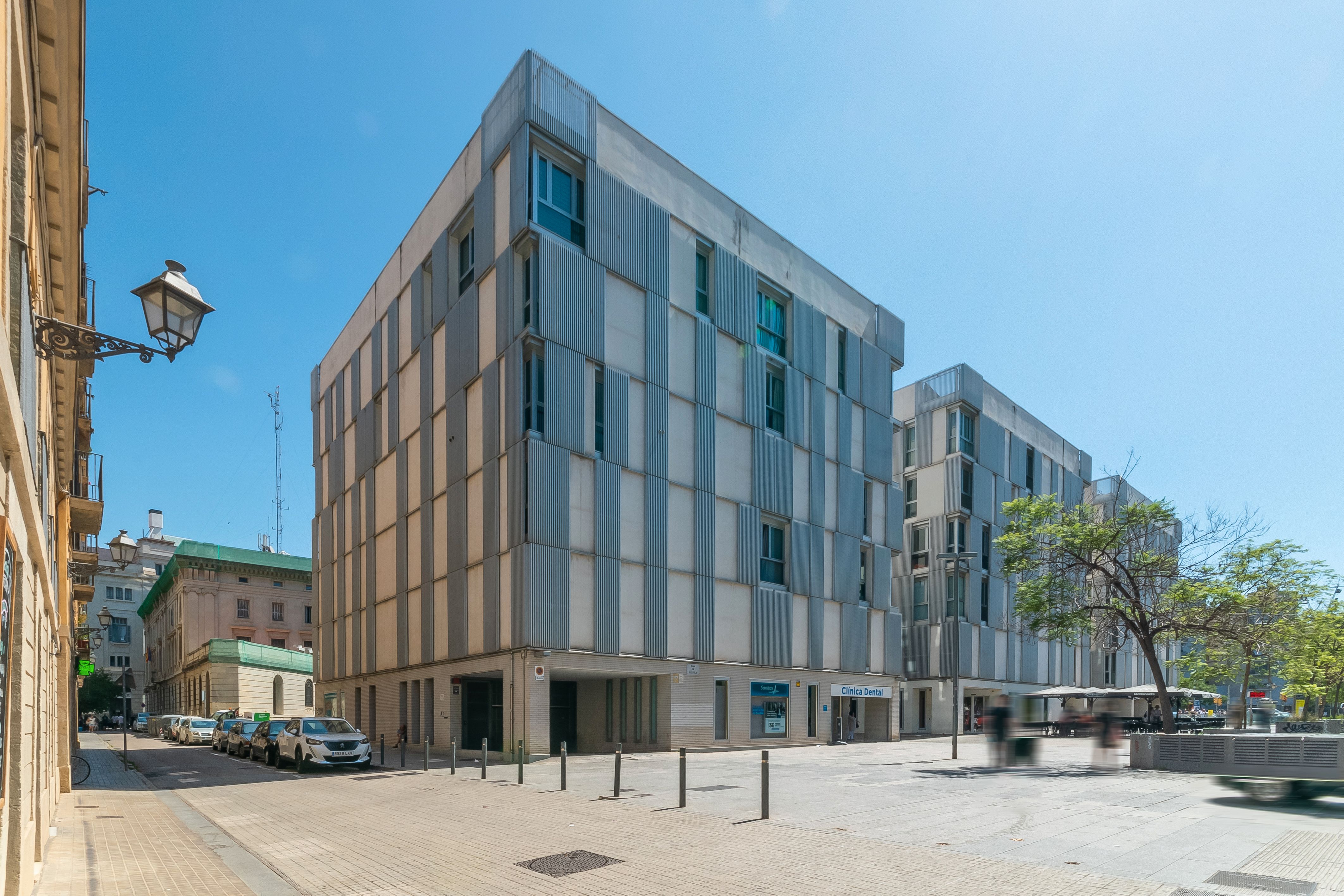 Exterior view of Flat for sale in  Barcelona Capital  with Air Conditioner, Parquet flooring and Furnished