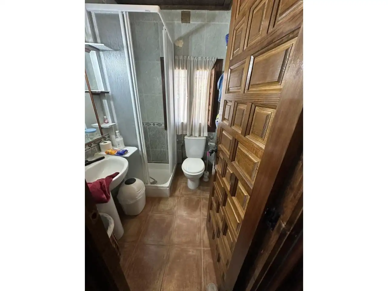 Bathroom of Houses for sale in Villar de Olalla  with Air Conditioner, Heating and Private garden