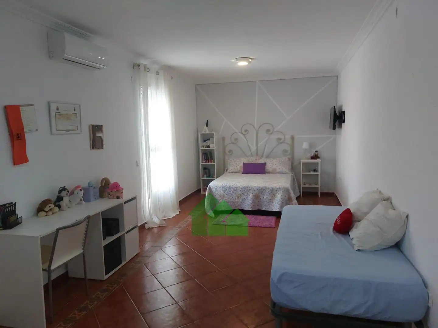 Dormitori de Casa o xalet en venda en Torremayor amb Aire condicionat, Traster i Piscina