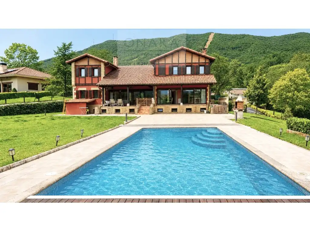 Haus mit Pool zum Verkauf in JAIZUBIA AUZOA