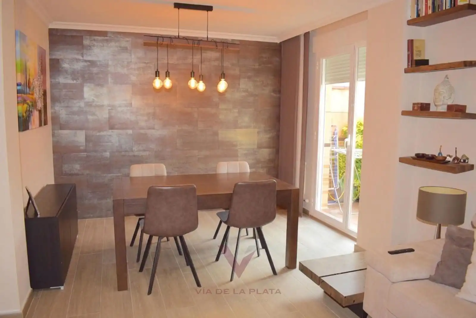 Comedor de Casa adosada en venta en Monterrubio de Armuña con Calefacción, Jardín privado y Parquet