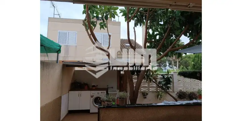 Jardí de Casa adosada en venda en Sagunto / Sagunt amb Terrassa