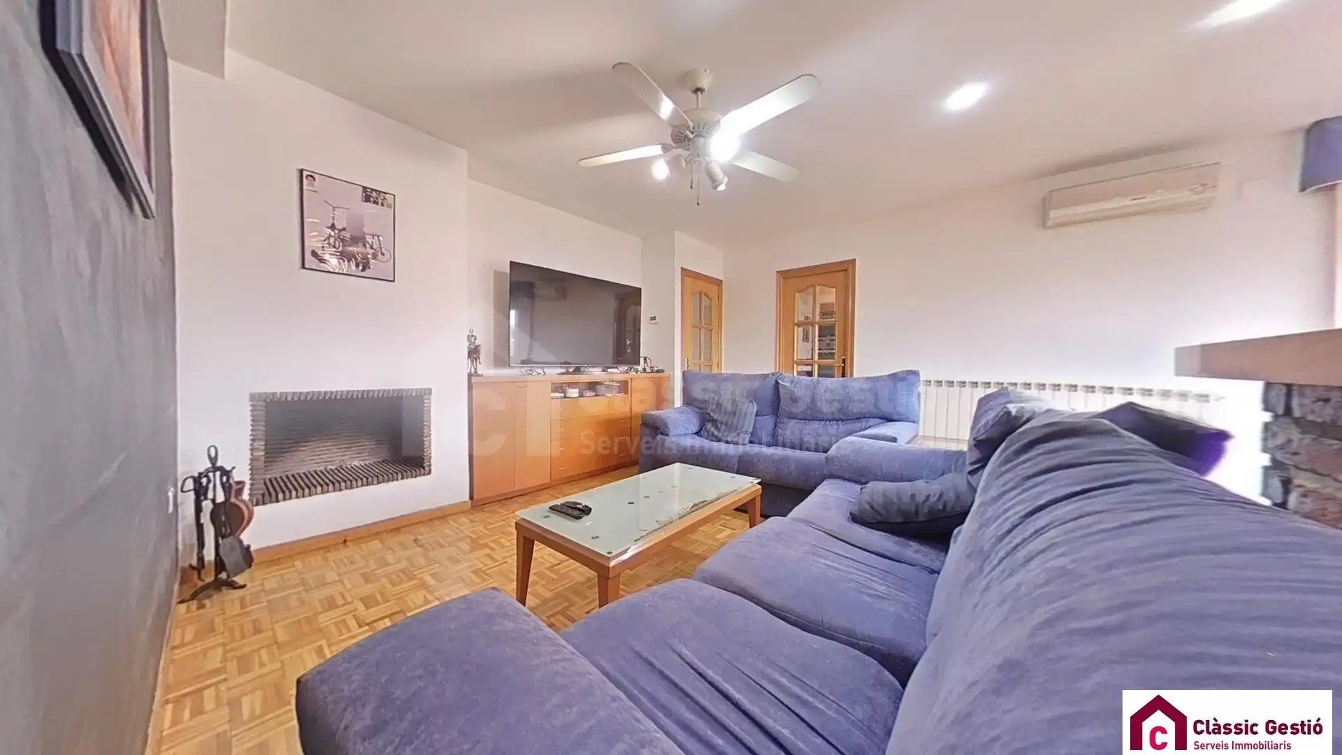 Sala de estar de Piso en venta en Terrassa con Aire acondicionado y Calefacción