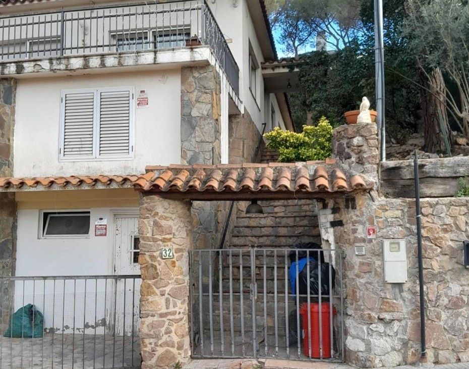 Vista exterior de Casa adosada en venda en Lliçà de Vall