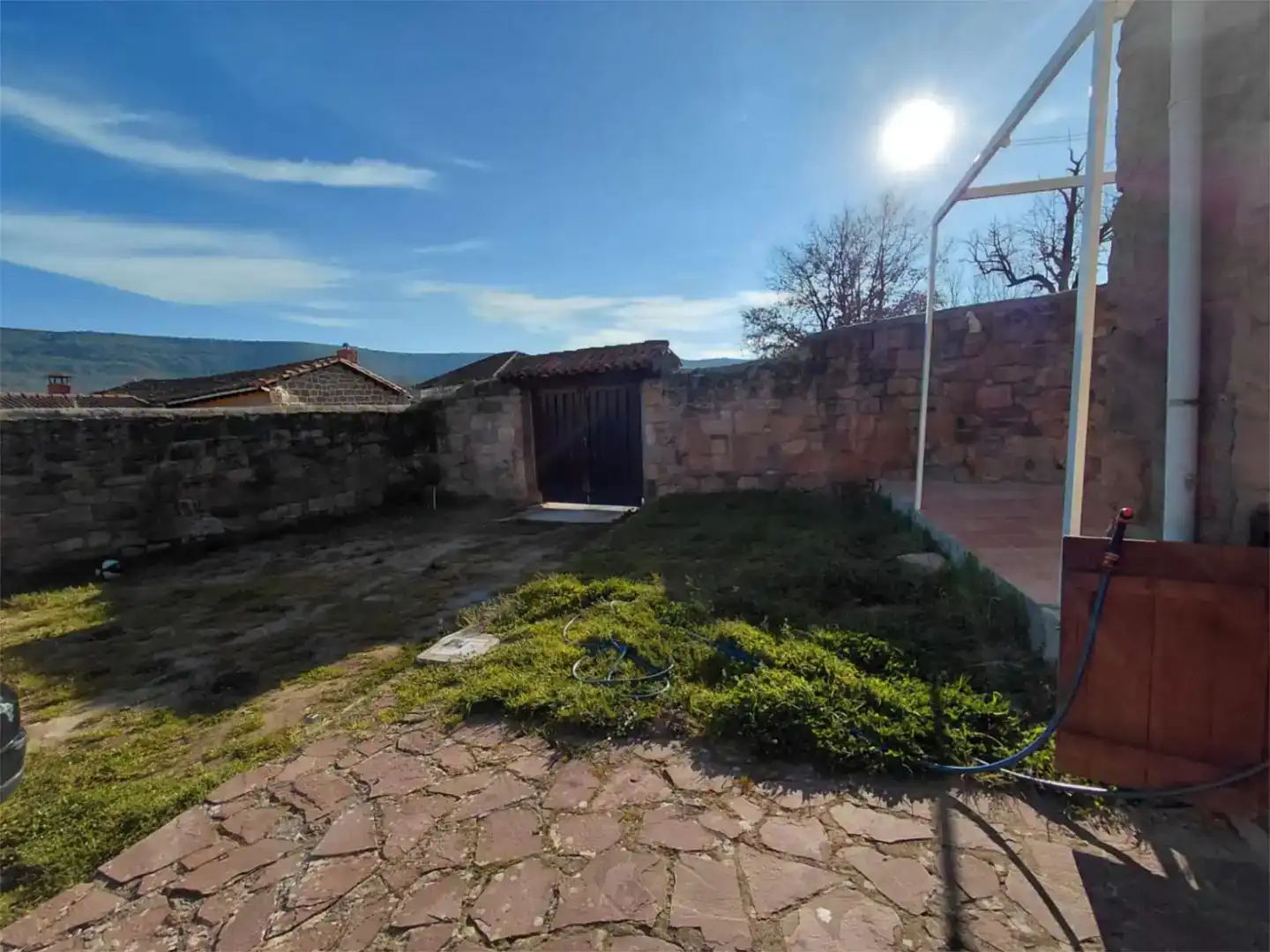 Casa adosada en venda en Valderredible amb Piscina i Balcó