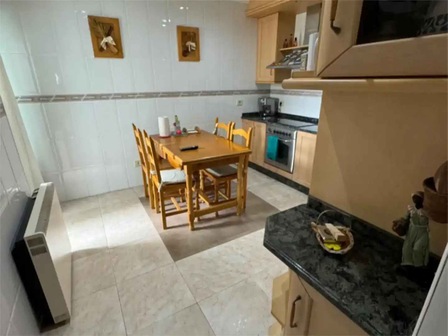 Cocina de Piso en venta en Quiroga con Parquet, Trastero y Amueblado
