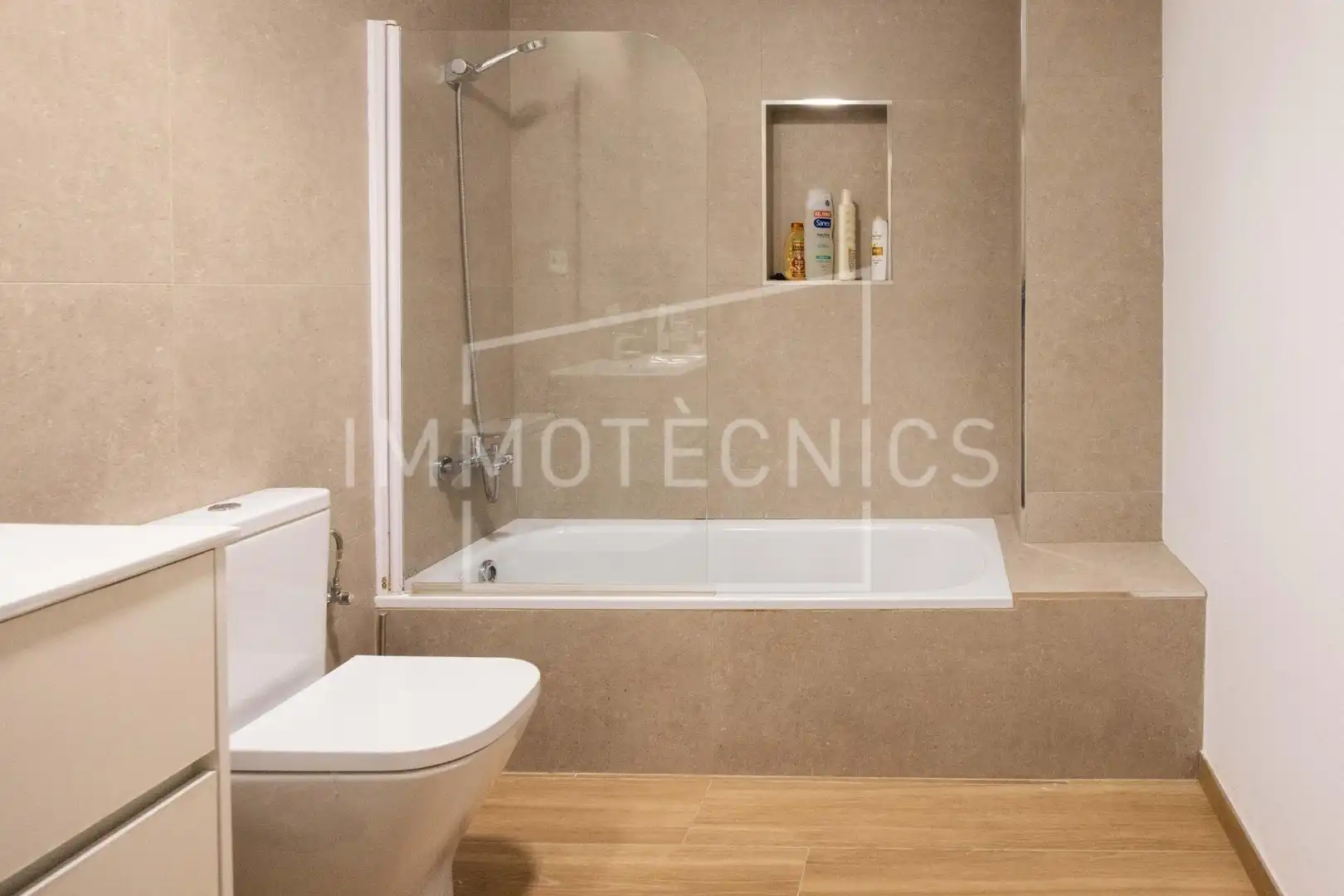 Baño de Planta baja en venta en Caldes d'Estrac con Calefacción