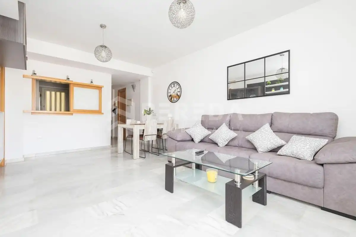 Living room of Ground floor for sale in Roquetas de Mar  with Air Conditioner, Private garden and Terrace