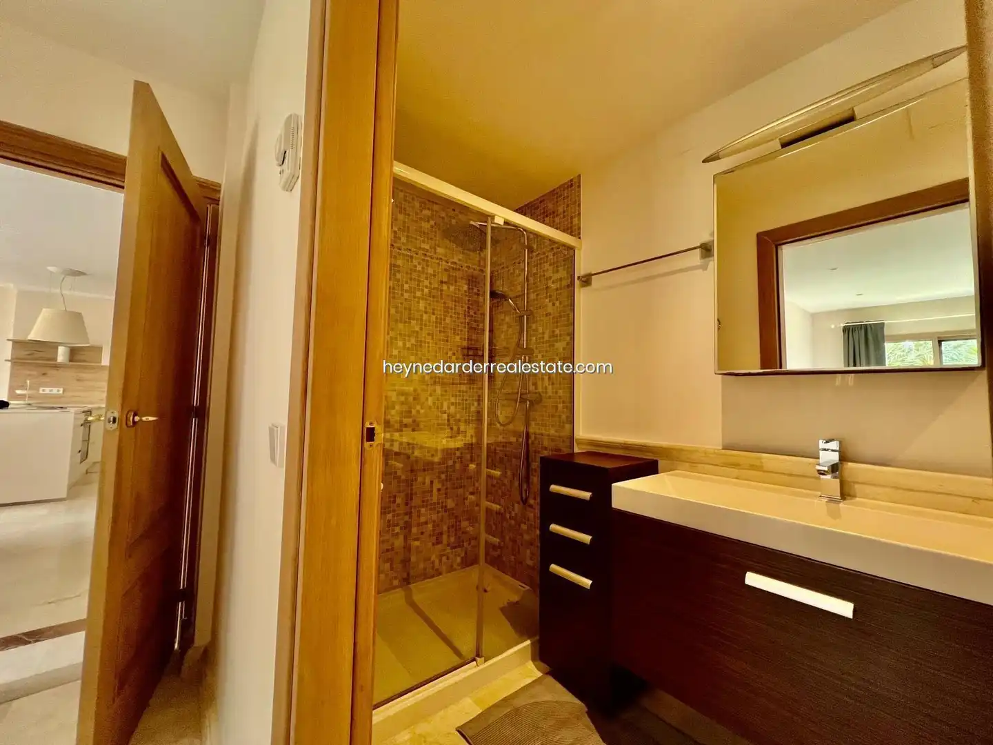 Bany de Apartament de lloguer en Calvià amb Aire condicionat, Jardí privat i Traster