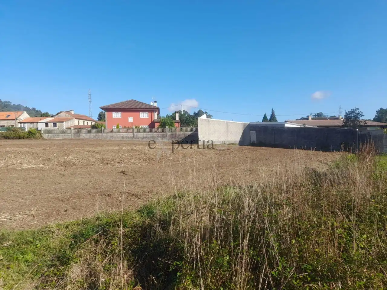 Wohnbaugrundstück zum Verkauf in Boiro, imagen 3