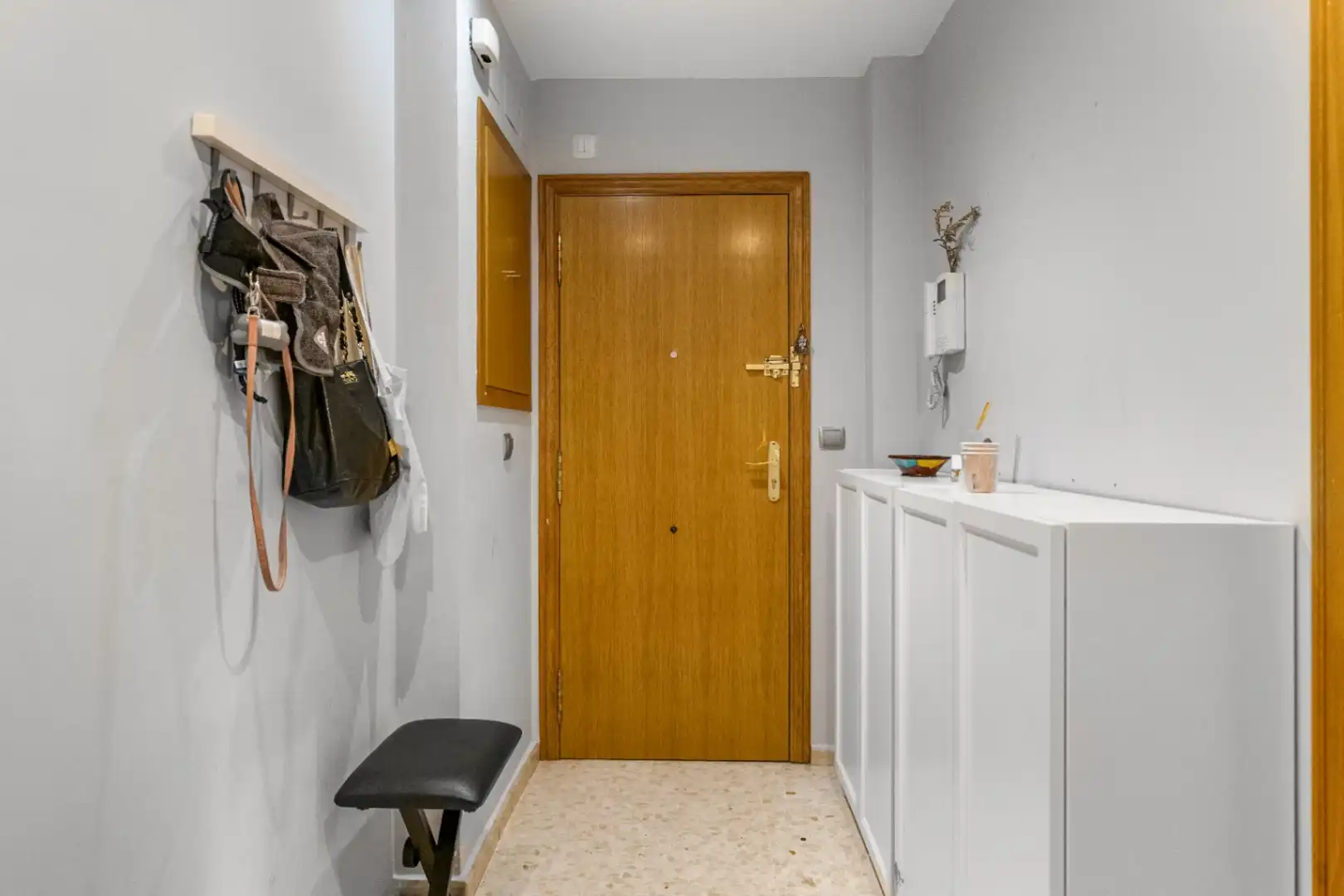 Wohnungen zum Verkauf in Paterna mit Klimaanlage, Heizung und Terrasse