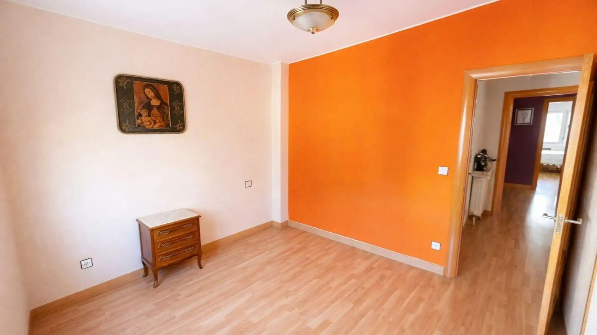 Bedroom of Flat for sale in  Zaragoza Capital  with Air Conditioner, Heating and Alarm