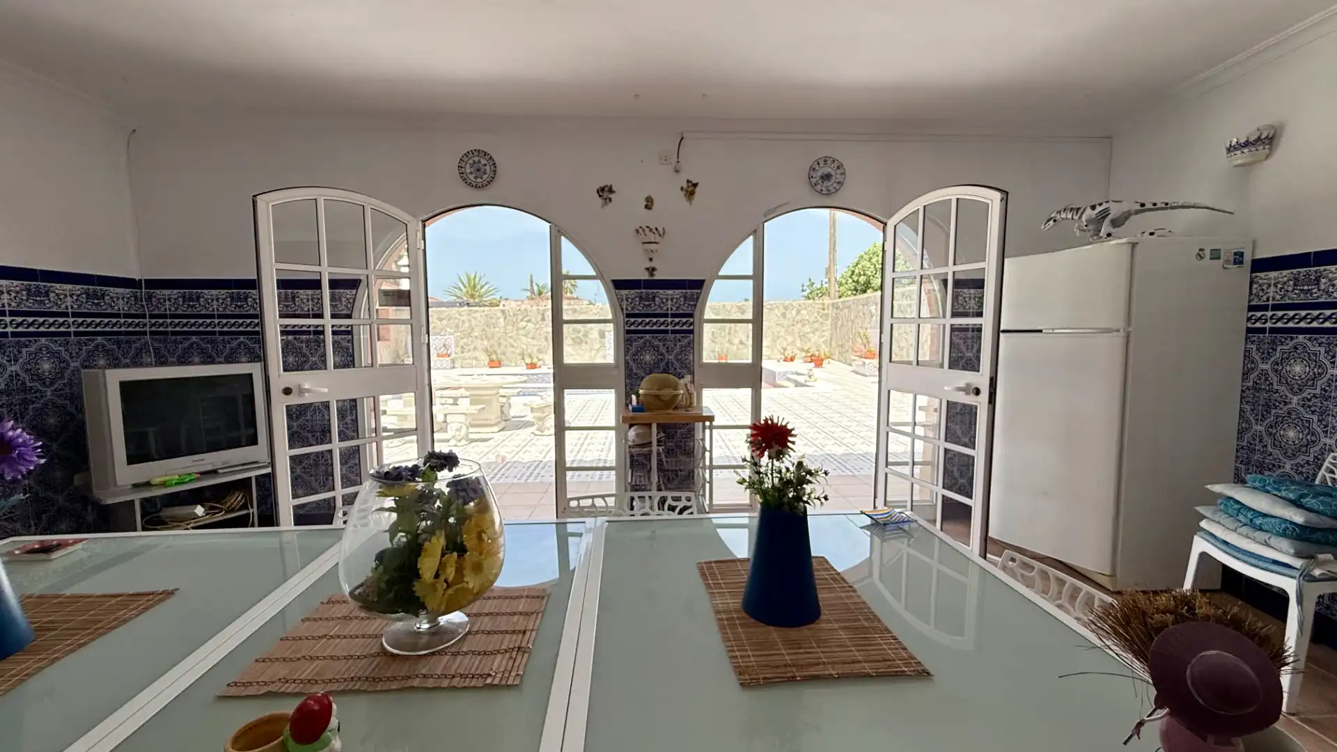 Cocina de Casa o chalet en venta en Chiclana de la Frontera con Aire acondicionado, Calefacción y Jardín privado