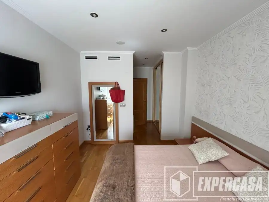 Habitación de Piso en venta en Riba-roja de Túria con Aire acondicionado y Terraza