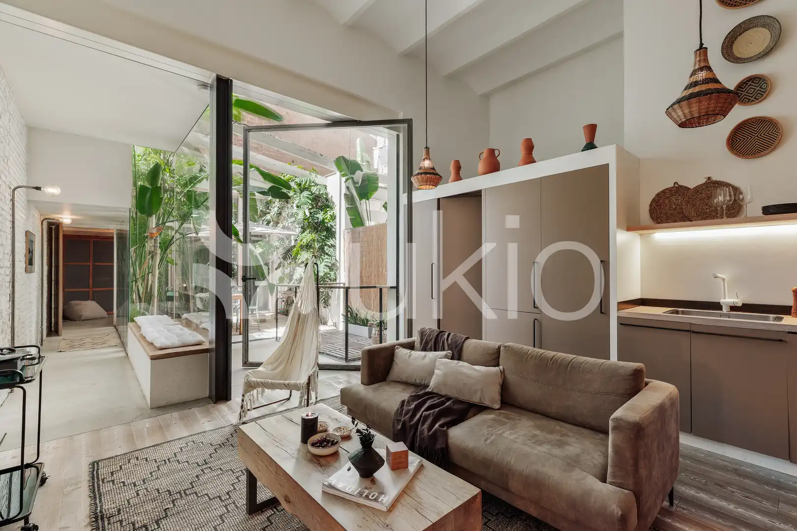 Sala d'estar de Apartament de lloguer en Barcelona amb Aire condicionat, Terrassa i Moblat
