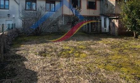 Foto 2 de Casa adosada en venda a Calle San Miguel, Alisal - San Román, Santander
