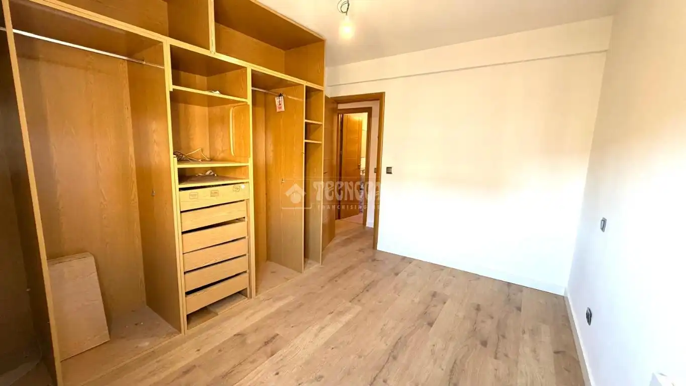 Habitación de Piso en venta en Parla con Aire acondicionado, Calefacción y Parquet