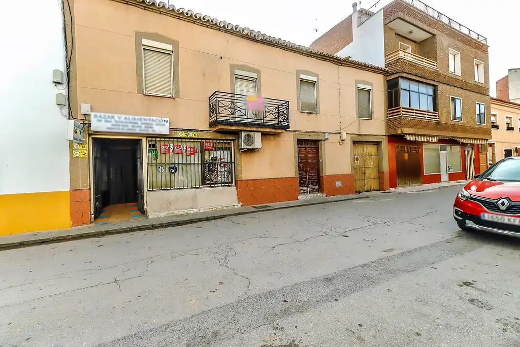 Exterior view of Houses for sale in Membrilla